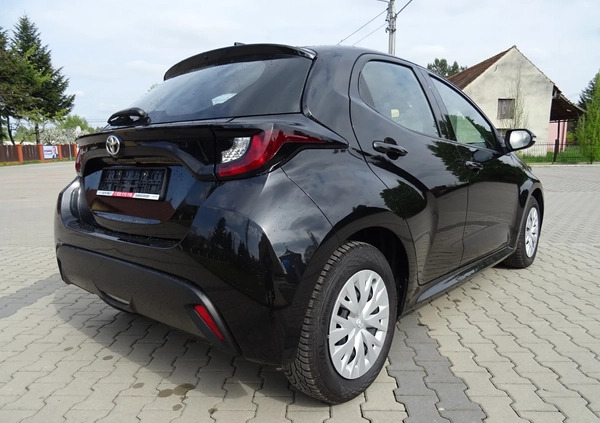 Toyota Yaris cena 64990 przebieg: 13555, rok produkcji 2022 z Piekary Śląskie małe 631